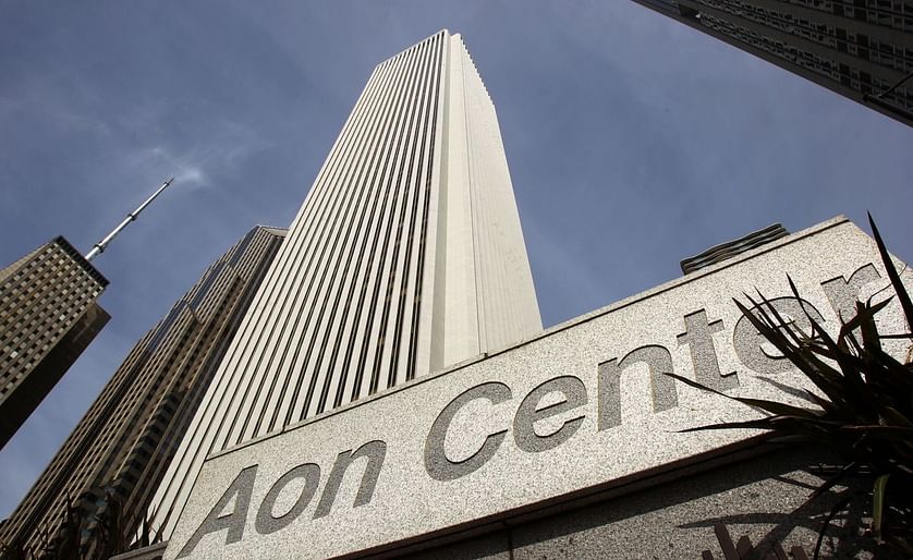 In July Kraft Heinz announced it will move its Illinois headquarters from suburban Northfield to the Aon Center downtown Chicago (Courtesy Chicago Tribune)