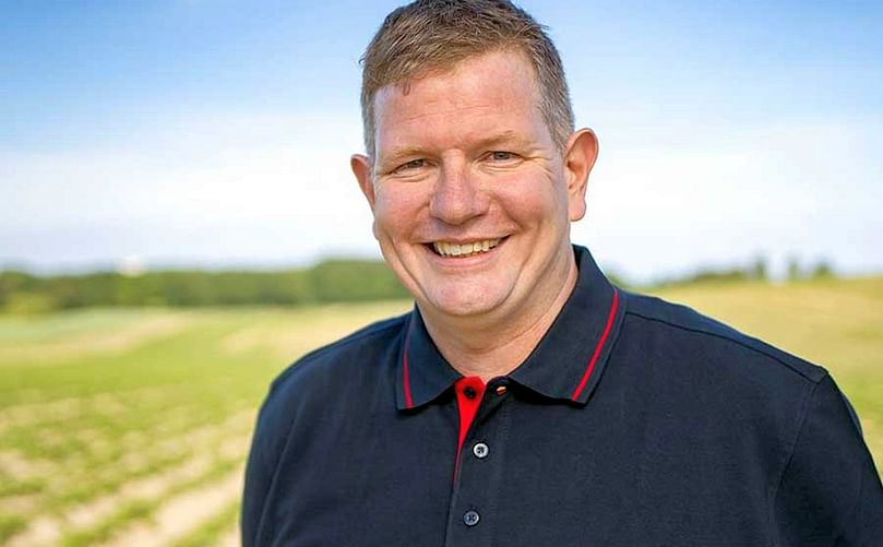 Burkhard Kuhlmann is the Team Leader, Product Specialist Potato Equipment worldwide with Grimme Landmaschinenfabrik. Burkhard Kuhlmann is the Team Leader, Product Specialist Potato Equipment worldwide with Grimme Landmaschinenfabrik.