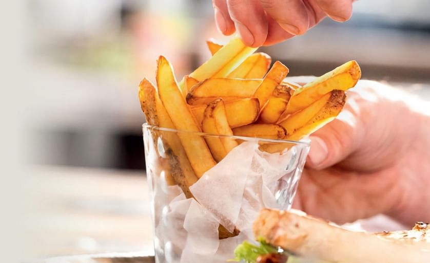 Aim of the newly created Joint Venture is to invest in a new French fry plant in Lipetsk in order to support key customers in the rapidly growing Russian (foodservice) market with french fries.