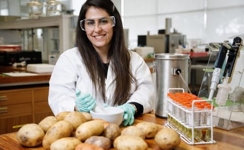 Sabine Tanios Sabine Tanios