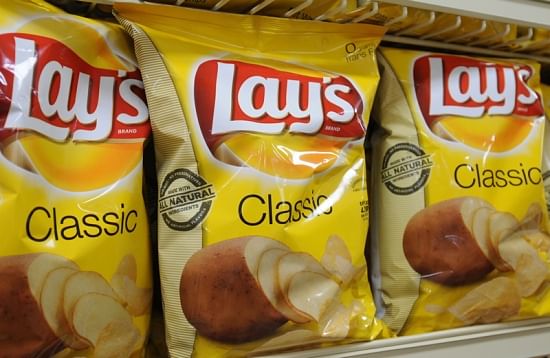 Open potato chip bag Stock 3D asset | Adobe Stock