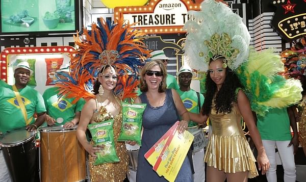 Lay's surprises Seattle with Brazilian Carnival to bring the Brazilian Picanha flavor to life