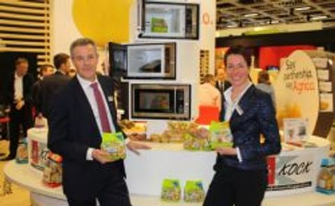 Leo de Kock introduces potatoes with a microwave solution Leo de Kock introduces potatoes with a microwave solution