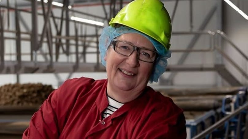 Marjan Sonke-Veerman, Crop-to-Frozen Specialist at Lamb Weston, says that combining Hyperspectral Imaging with AI enables them to make quality predictions that are faster, more accurate and far more detailed. Marjan Sonke-Veerman, Crop-to-Frozen Specialist at Lamb Weston, says that combining Hyperspectral Imaging with AI enables them to make quality predictions that are faster, more accurate and far more detailed.