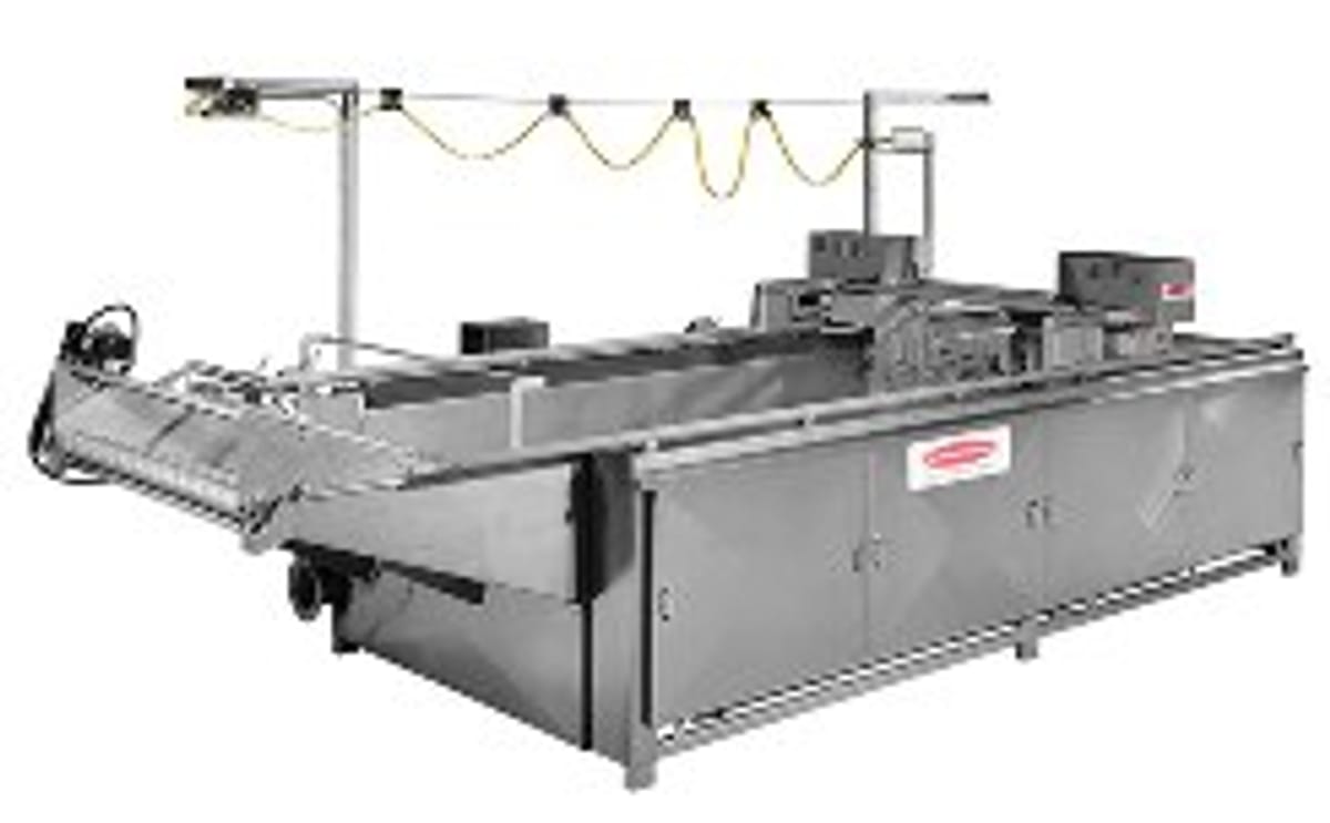 Heat and Control's Mastermatic batch fryer is suitable for kettle chips production Heat and Control's Mastermatic batch fryer is suitable for kettle chips production
