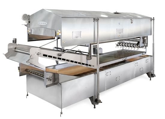 Thermal fluid heated MasterTherm Kettle Fryer can produce over 500 pounds/hour (227 kg/hr) of finished chips.