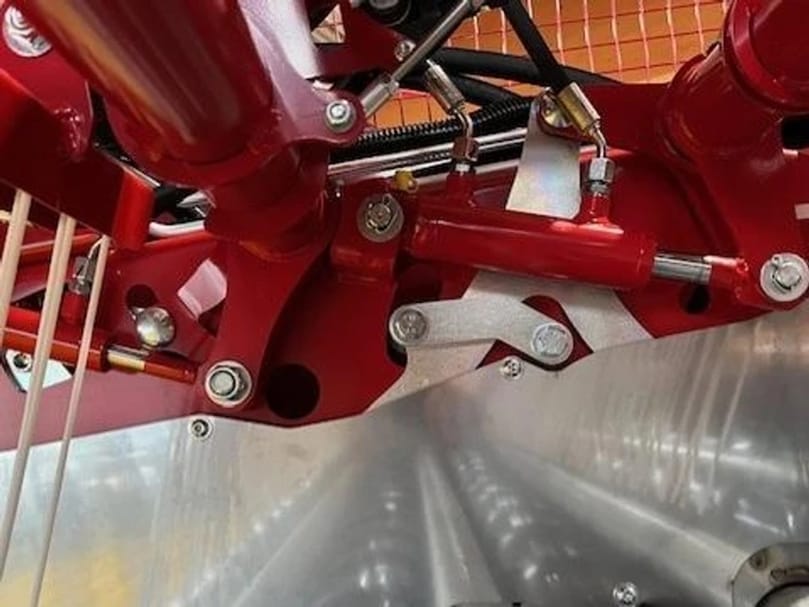 Maximum flexibility in adjustment