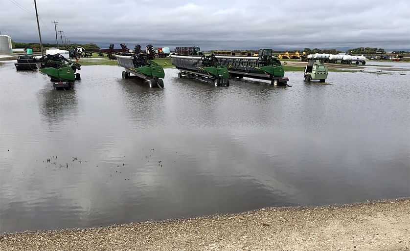 Harvest has been delayed in many areas of Manitoba after 50 to 125 millimetres of rain has fallen since Sept. 20. (Courtesy: Twitter|@CameronHild)