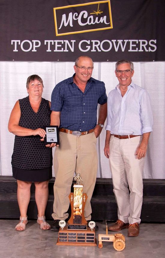 Front Row, L-R: Judy Crandlemire, Carl Crandlemire, Allison McCain, Chairman, McCain Foods Limited