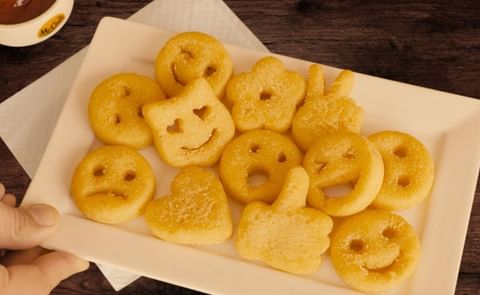 One of McCain Foods signature potato specialties are the McCain smiles. Now, McCain Foods taken these potato specialties beyond 'Smiles' and offers in Brazil a full range of Emoji's One of McCain Foods signature potato specialties are the McCain smiles. Now, McCain Foods taken these potato specialties beyond 'Smiles' and offers in Brazil a full range of Emoji's