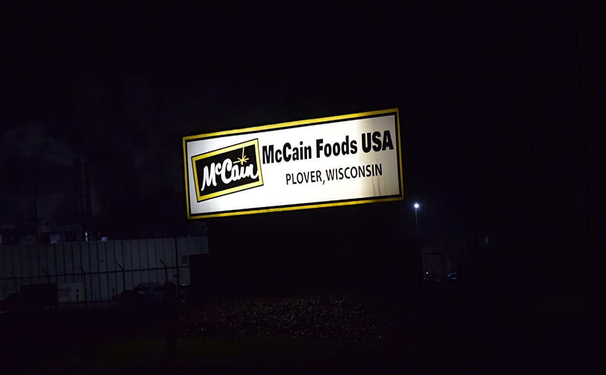 Snow blamed for roof collapse of warehouse attached to McCain Foods Plover French Fry Factory Snow blamed for roof collapse of warehouse attached to McCain Foods Plover French Fry Factory