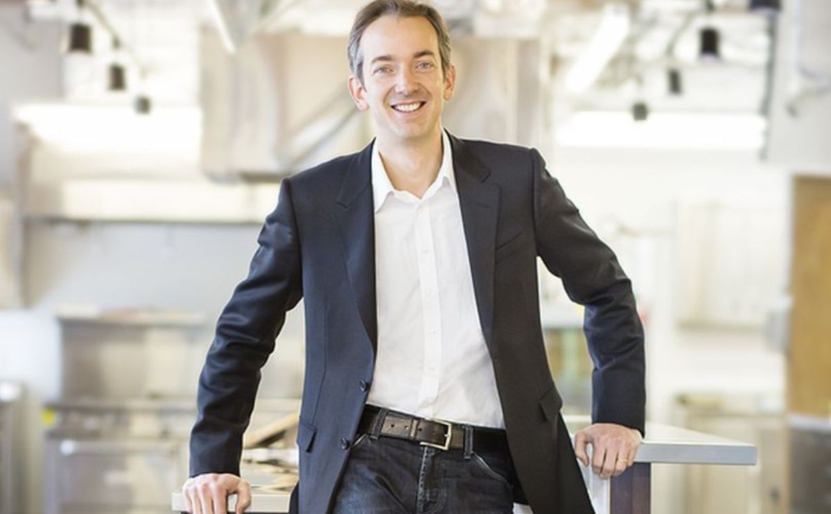 McCain Foods appoints Max Koeune as President and CEO as Dirk Van de Put leaves for Mondelēz International McCain Foods appoints Max Koeune as President and CEO as Dirk Van de Put leaves for Mondelēz International