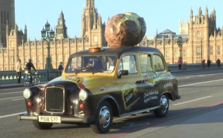 The McCain Jacket Potato Taxi in London The McCain Jacket Potato Taxi in London