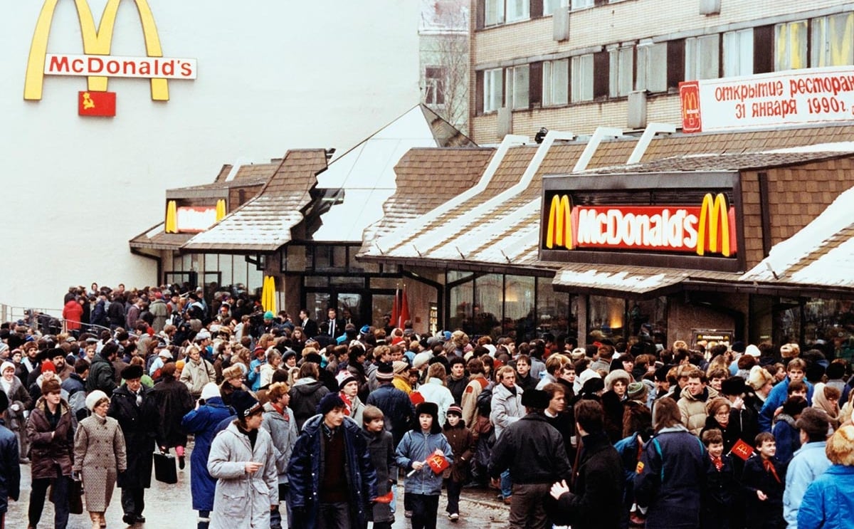 Los 30 años de Mcdonald's en Rusia: aquel primer bocado de capitalismo en la URSS Los 30 años de Mcdonald's en Rusia: aquel primer bocado de capitalismo en la URSS