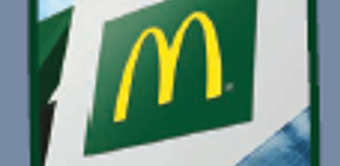 Emblemático logo de McDonald&#039;s cambia de color por el medio ambiente