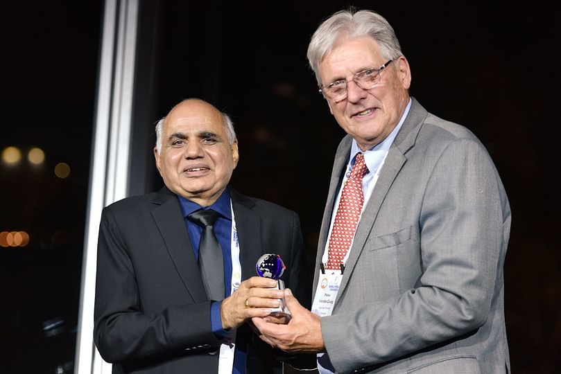 Award presented to distinguished Dr. Mohinder Singh Kadian, India by WPC President, Dr. Peter VanderZaag