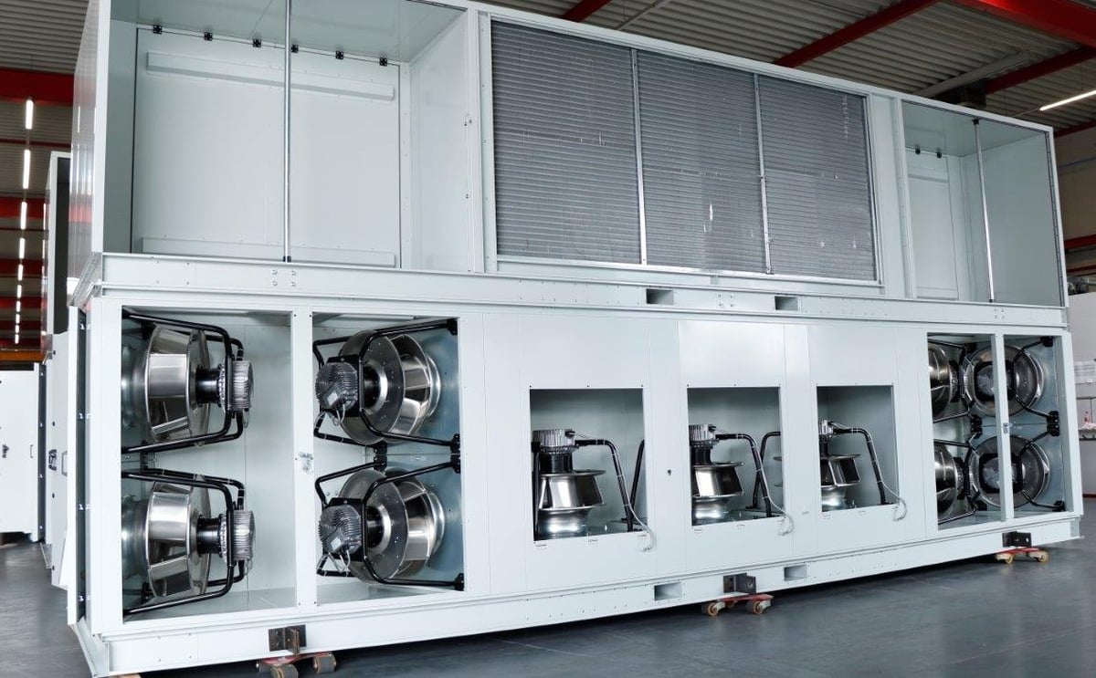OC Verhulst and Mooij Agro offer you full control over your agricultural crop with the VaccTek® Condenser Dryer OC Verhulst and Mooij Agro offer you full control over your agricultural crop with the VaccTek® Condenser Dryer