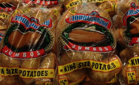 MountainKing Jumbo Russets are now available for a limited time following an impressive harvest of the company’s large-sized variety. MountainKing Jumbo Russets are now available for a limited time following an impressive harvest of the company’s large-sized variety.