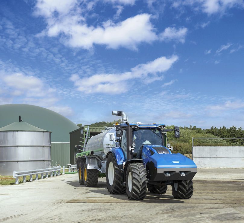New Holland methane powered tractor New Holland methane powered tractor