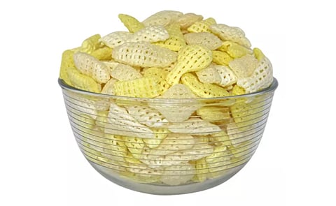 Roble 3D snack pellets after frying Roble 3D snack pellets after frying