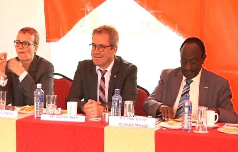 Gunther Beger, Head of Directorate-General 1, Federal Ministry for Economic Cooperation and Development (center) and Nyandarua Governor Daniel Waithaka