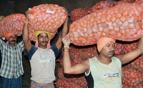 Workers carry potatoes inside a cold storage at Aiginia in Bhubaneswar, Odisha (Courtesy: Telegraph India / Ashwinee Pati) Workers carry potatoes inside a cold storage at Aiginia in Bhubaneswar, Odisha (Courtesy: Telegraph India / Ashwinee Pati)
