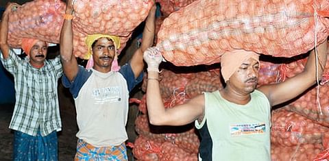 Indian State Odisha Imposes Stock Limits On Potatoes to curb prices