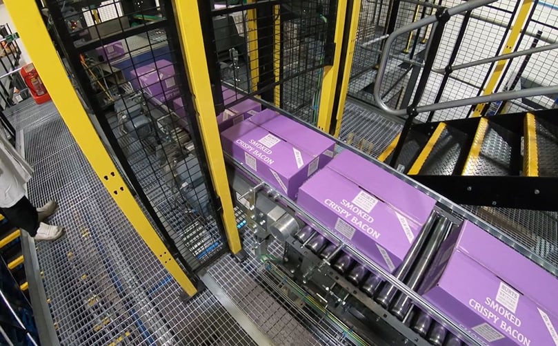 Palletiser product infeed Palletiser product infeed