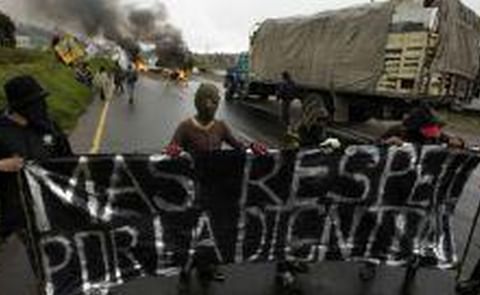 Protesta de papicultores colombianos por bajos precios del tubérculo Protesta de papicultores colombianos por bajos precios del tubérculo