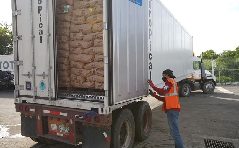 Un camión lleno de papas en Puerto Rico. Más del 80 por ciento de las papas de Puerto Rico generalmente provienen de la I.P.E.