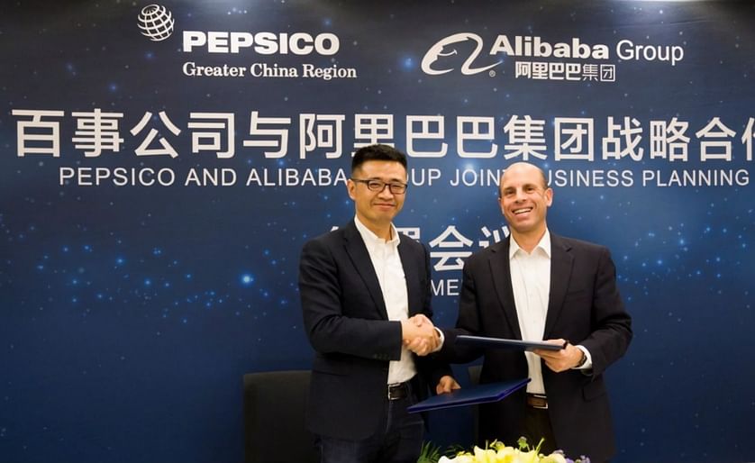 Jet Jing, Vice President of Alibaba Group (left) and Mike Spanos, PepsiCo GCR President & CEO (right)
(Courtesy: PepsiCo)