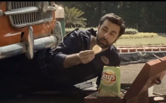 Lay's TV Commercial (in India): What happens when Ranbir refuses to share his pack of Lay's? Check out how Nani turns Ninja for the love of Lay's! What would you do?
Lay's TV Commercial (in India): What happens when Ranbir refuses to share his pack of Lay's? Check out how Nani turns Ninja for the love of Lay's! What would you do?