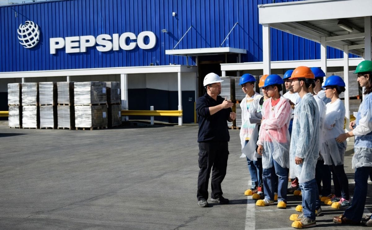 Pepsico invirtió US$30 millones en máquinas de última tecnología en Buenos Aires Pepsico invirtió US$30 millones en máquinas de última tecnología en Buenos Aires