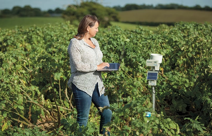 Cathy Suckley, a Pepsico grower in Shropshire, UK, uses i-crop technology to reduce water use in potatoes sourced for Walkers crisps Cathy Suckley, a Pepsico grower in Shropshire, UK, uses i-crop technology to reduce water use in potatoes sourced for Walkers crisps
