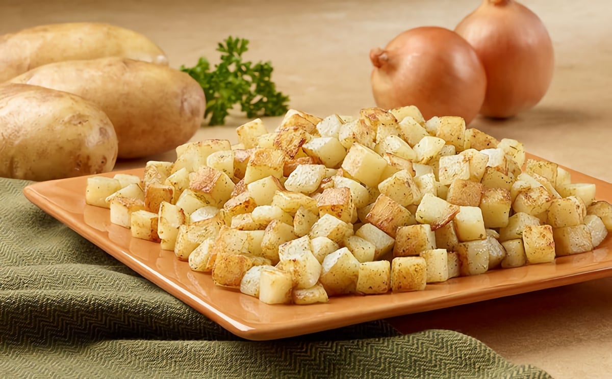 Bob Evans Foods agrees to buy the Pineland Farms Potato Company in Maine Bob Evans Foods agrees to buy the Pineland Farms Potato Company in Maine