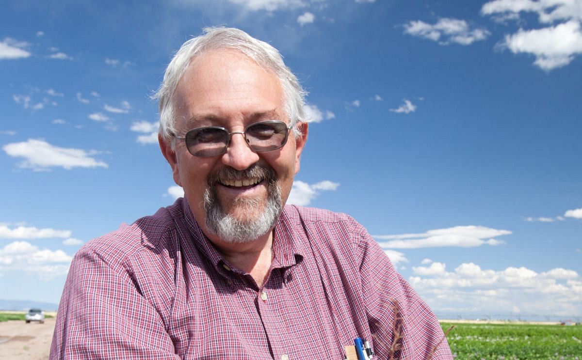 Pioneering potato breeder Dave Holm retires