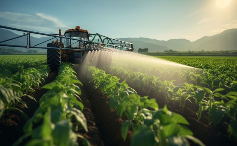 Shift from tractor-mounted to self-propelled sprayers