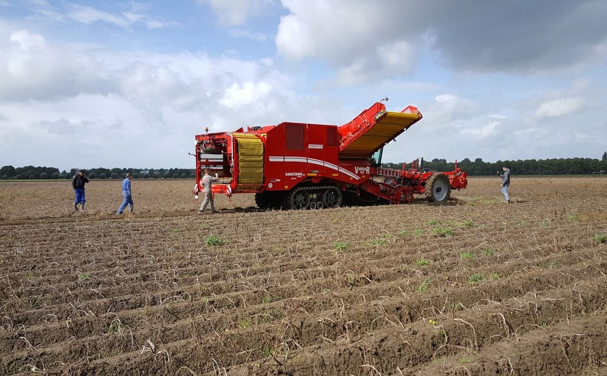 Earlier in the week a trial run for the potato harvest demonstrations of Potato Europe was done. Conditions were described as tough.