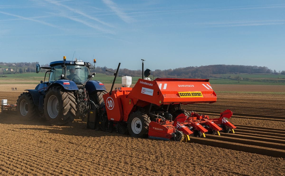 Potato Planting in Belgium for Potato Europe 2015 Potato Planting in Belgium for Potato Europe 2015