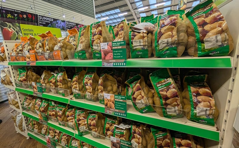 Potato Package Sizes on Grocery Shelves Potato Package Sizes on Grocery Shelves