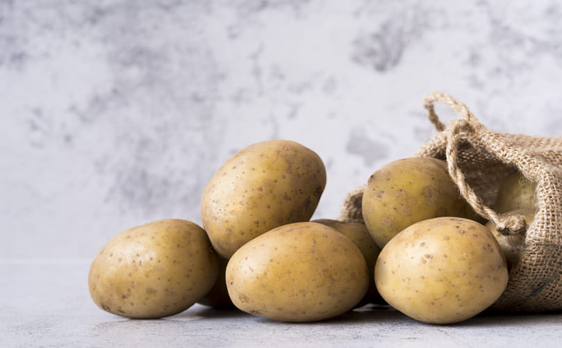 High-Starch Potatoes: The Core Raw Material Behind Premium Vodka Production