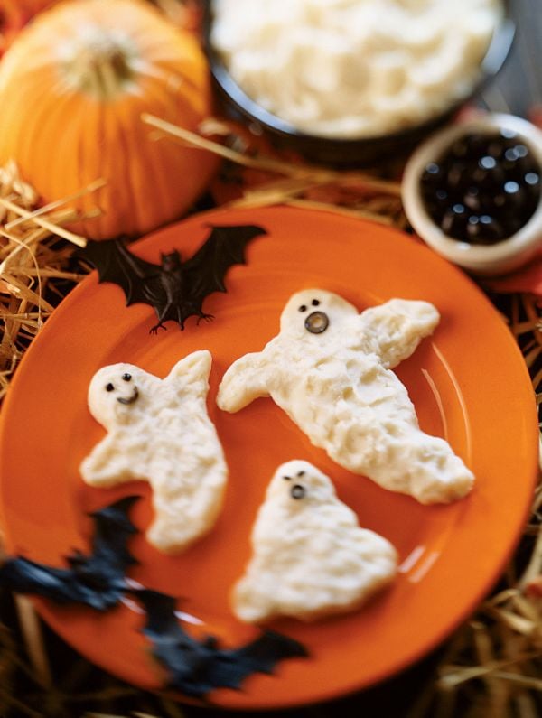 Potato Recipes Halloween - Mashed Idaho potato ghosts (link to recipe) Potato Recipes Halloween - Mashed Idaho potato ghosts (link to recipe)