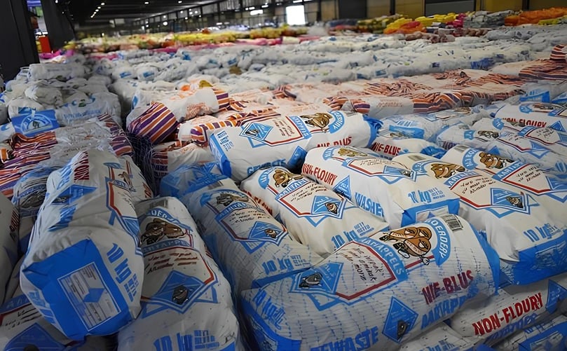 Prices expected to remain at a very low ZAR 3.50/kg (USD 0.17) for the remainder of the year. Prices expected to remain at a very low ZAR 3.50/kg (USD 0.17) for the remainder of the year.