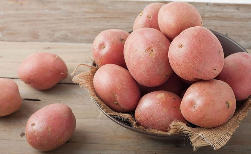 Citing national security and biosecurity, a federal judge in Mexico yesterday barred the import of fresh potatoes from the United States, describing the country as 'a power that in recent times has institutionalized hostile policies towards Mexico'.