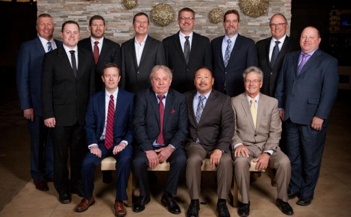 The Potatoes USA Executive Committee: 
(back row from left to right) Mike Pink, Jay LaJoie, Jason Davenport, Blair Richardson, John Halverson, Doug Poe, Marty Meyers, David Tonso. 
(front row from left to right) Steve Gangwish, Phil Hickman, Jerry Tomin