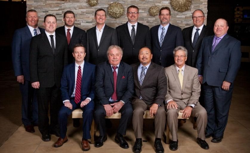 The Potatoes USA Executive Committee: 
(back row from left to right) Mike Pink, Jay LaJoie, Jason Davenport, Blair Richardson, John Halverson, Doug Poe, Marty Meyers, David Tonso. 
(front row from left to right) Steve Gangwish, Phil Hickman, Jerry Tomin
