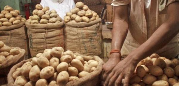 Ban on transportation of potato outside Bengal stays in place (Courtesy: The Hindu Business Line)