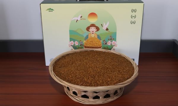 Premium grains with eco-friendly packaging Premium grains with eco-friendly packaging