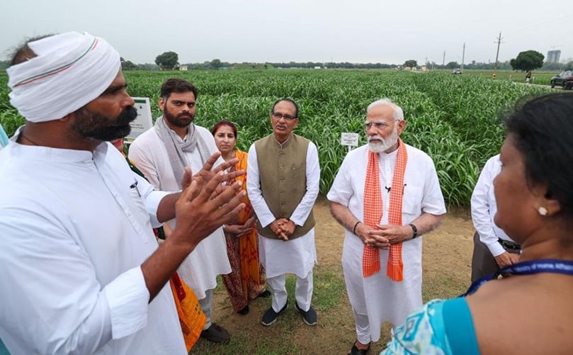 Narendra Modi stated that the government is committed to empowering farmers. He mentioned that 109 new crop varieties were released in Delhi, which are climate-resilient and high-yielding. These varieties are expected to increase production and boost farm Narendra Modi stated that the government is committed to empowering farmers. He mentioned that 109 new crop varieties were released in Delhi, which are climate-resilient and high-yielding. These varieties are expected to increase production and boost farm
