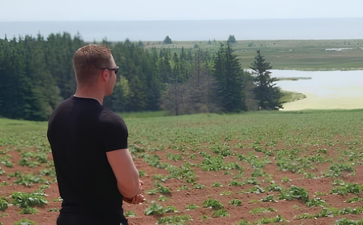 Prince Edward Island Potato Farm: Nathan Ching of Black Pond Farms Ltd Prince Edward Island Potato Farm: Nathan Ching of Black Pond Farms Ltd